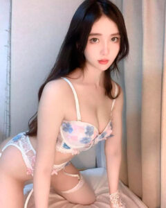 EasternHoneys image 2